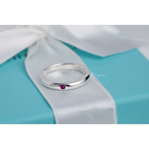 Tiffany & Co. RING Elsa Peretti Stacking Red Ruby Band in Sterling Silver Size 5 - Picture 5 of 7